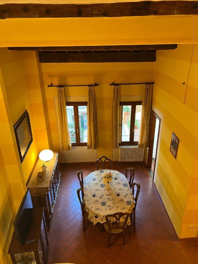 Апартаменты La Fanciulla Del West Флоренция Экстерьер фото